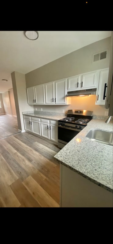 Photo - 4940 W Stiles St