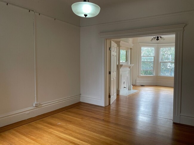 Photo - 1430-1434 Waller Street Unit 5