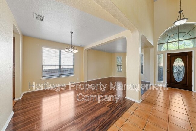 Photo - 3338 Bending Creek