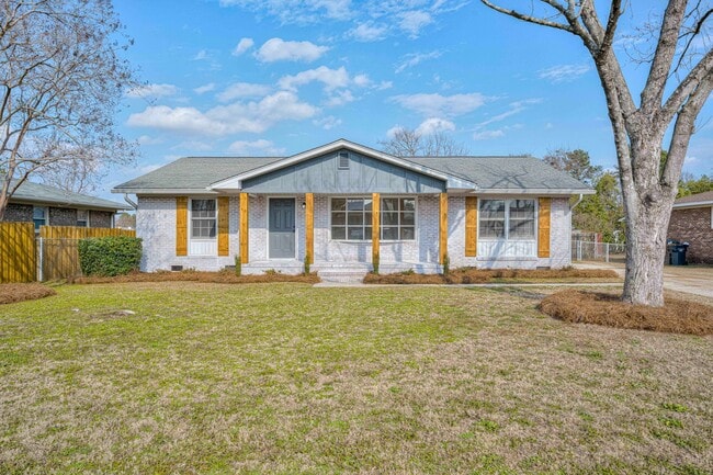 Building Photo - 254 Himan Dr