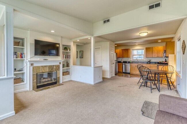 Photo - 1609 S Weller St Apartment Unit 1609 D