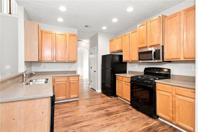 Photo - 632 Addison Way