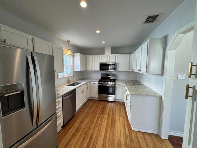 Photo - 4000 Ramsey Ave