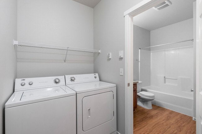 1x1 - Bitterroot Lodge