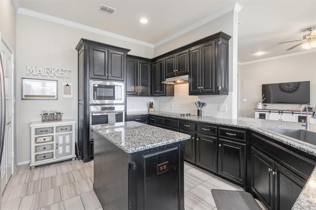 413 Green Ct