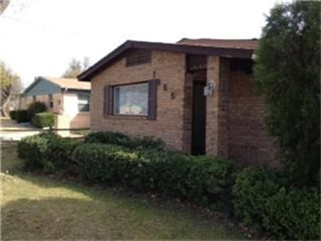 Building Photo - Great 3 bedroom, 1 bath home