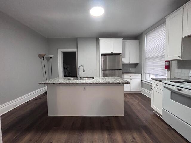 Photo - 896 E Whittier St