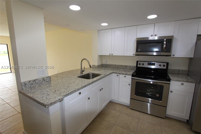 Photo - 5200 NW 31st Ave Unit 103