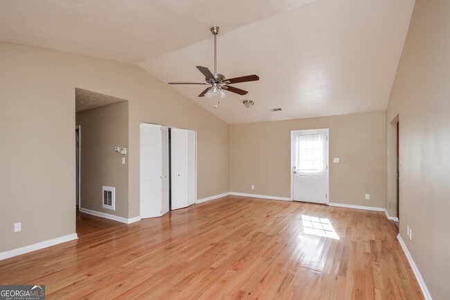 Photo - 3848 Centerville Hwy