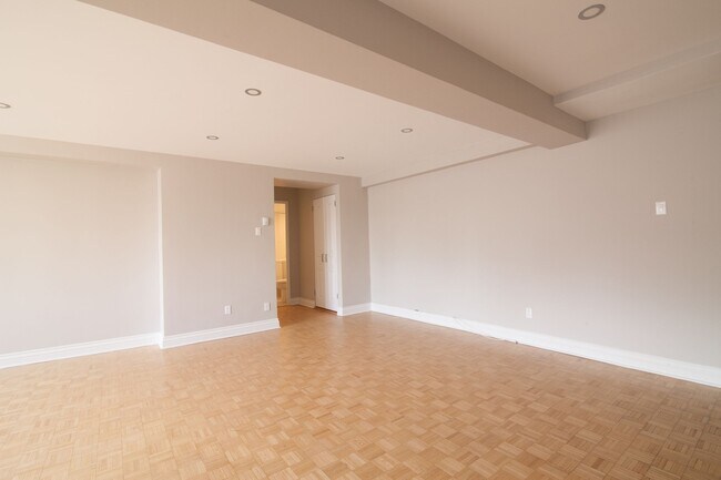 Photo - 3421 Rue Drummond Unit 119