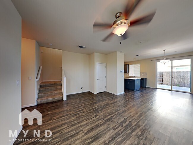 Photo - 2497 Ben Ali Wy