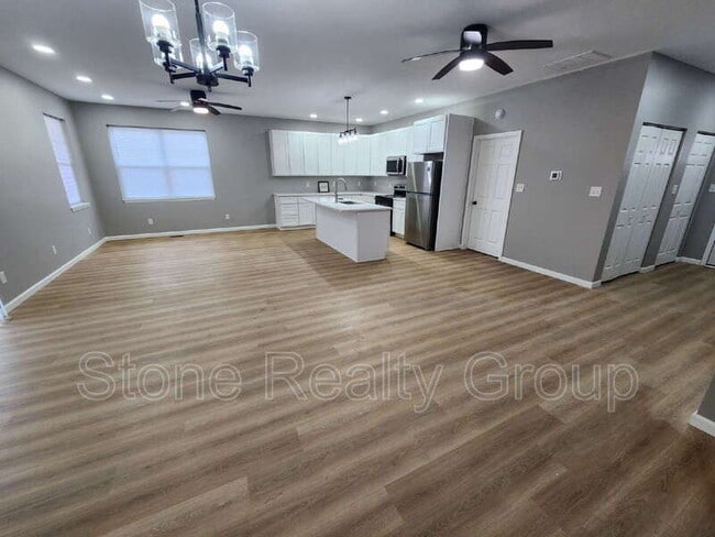 Photo - 1162 W Ewing St