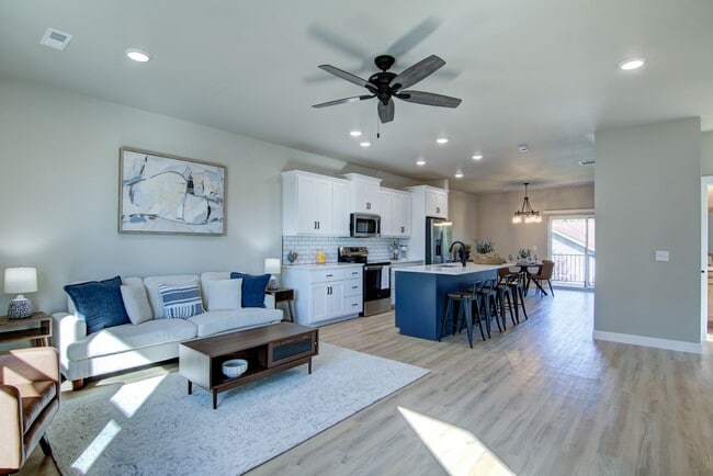 Photo - Brand New Luxury Townhomes: 3BR, 2.5Bath Altoona WI