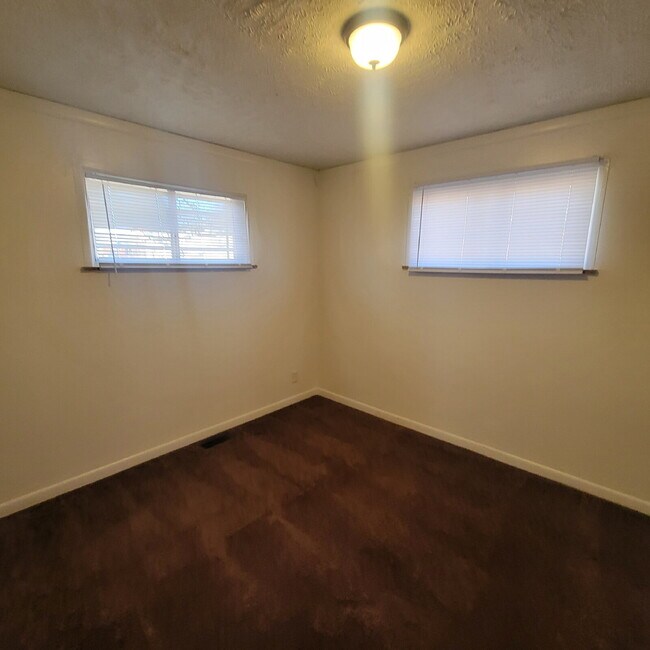 Photo - Devington Area 3BR House w/Garage!