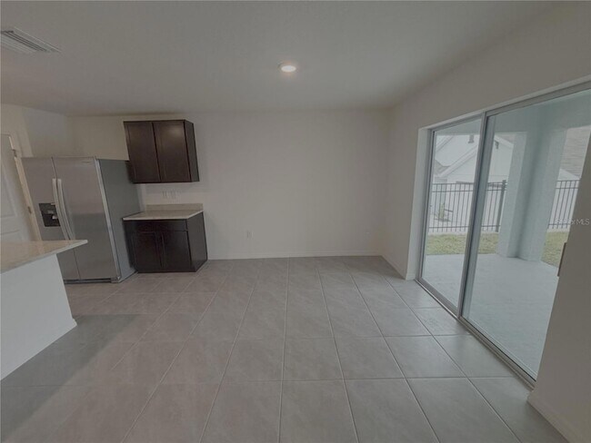 Photo - 481 W Rexford Dr