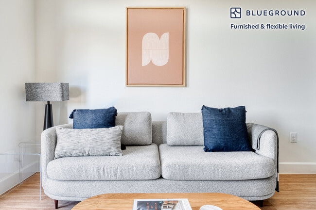 Photo - 1401 Art Dilly Dr. Apartamento Unidad FL2-ID70