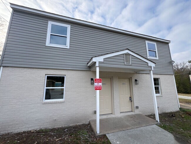 Photo - 4082 Forest Ave W Unit A
