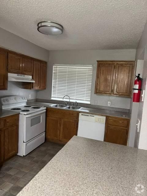 Building Photo - 2.0 bedroom in Tulsa Oklahoma 74137 Unit B1 Rental