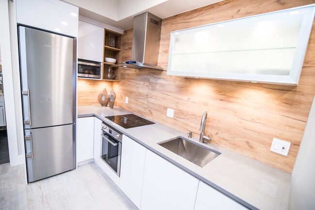 Kitchen 01