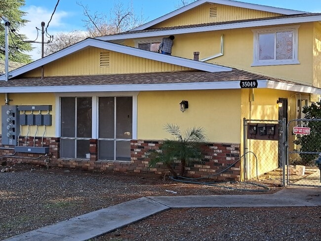 Photo - 35049 Cedar Ave Unit #C