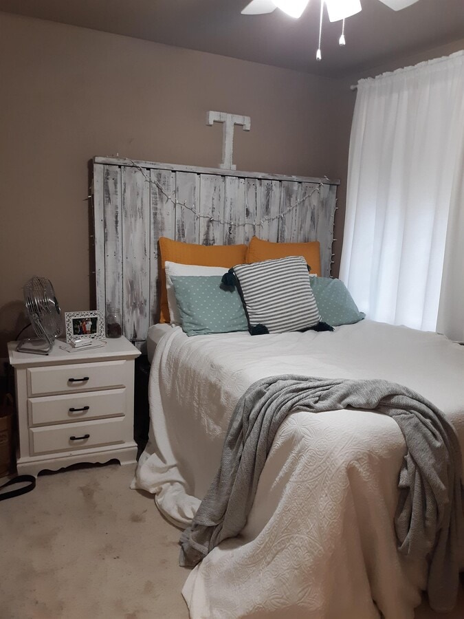 Photo - 415 S Blakely St