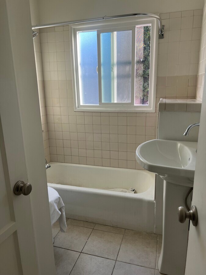 Photo - 2706 Kansas Ave Unidad 2704c