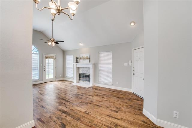 Photo - 2103 Amherst Dr