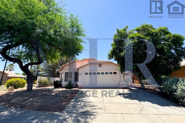 Photo - 3Bed/2Bath House at 51st Ave/Loop 101! $199 MOVE-IN SPECIAL! Ready for Immediate Move-In!