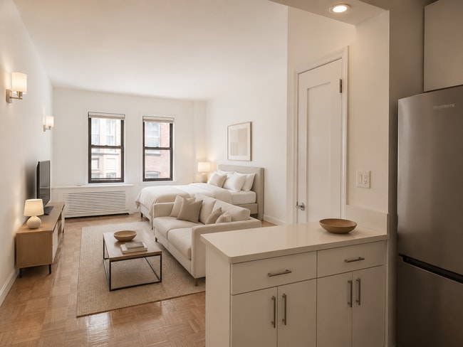 Building Photo - 235 W 22nd St Unit Ev5U