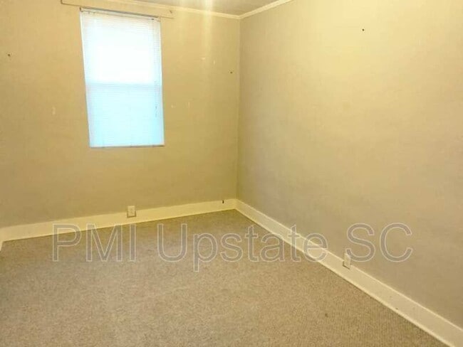 Photo - 7b Harts Court