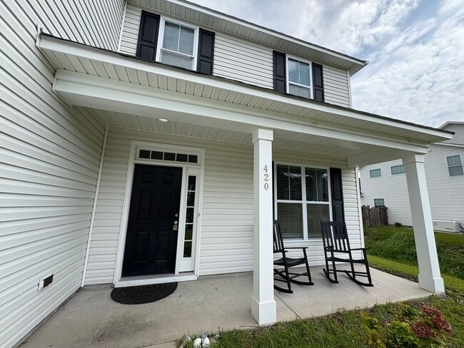 Photo - 3bd/2.5ba home with flexible Lease Length