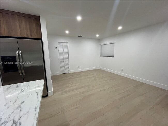 Photo - 108 Caribbean Ave Unidad 2