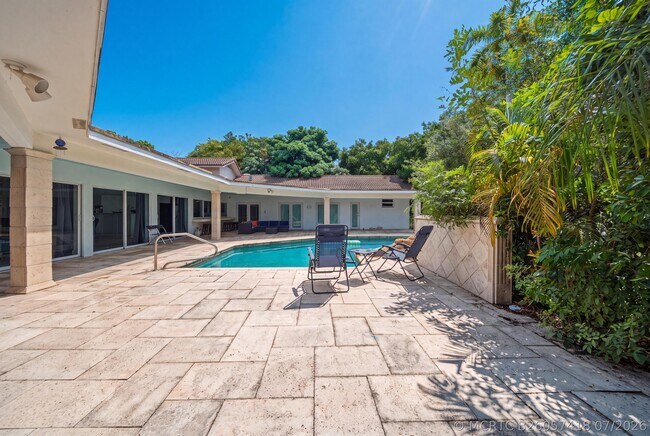 4020 NW 101st Dr