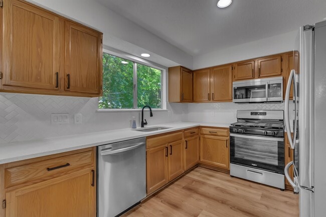 Photo - 8800 Dandelion Trail