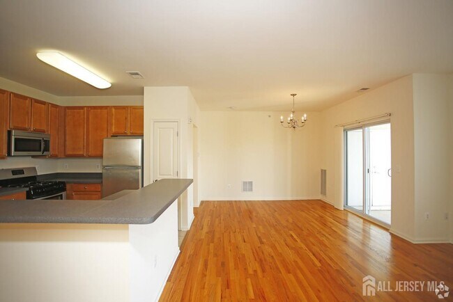 Photo - 360 Lehigh Ave Unit 107