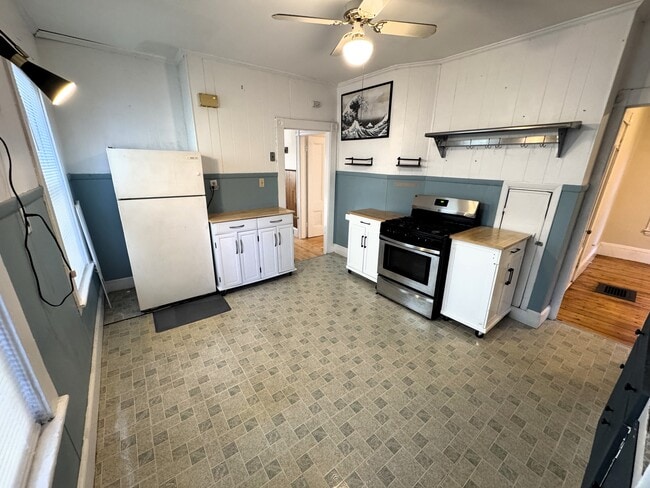 Building Photo - 377 Highland Ave Unit #1