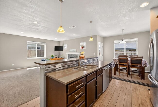 Photo - 3 Bedroom, 2.5 Bathroom Medford Home