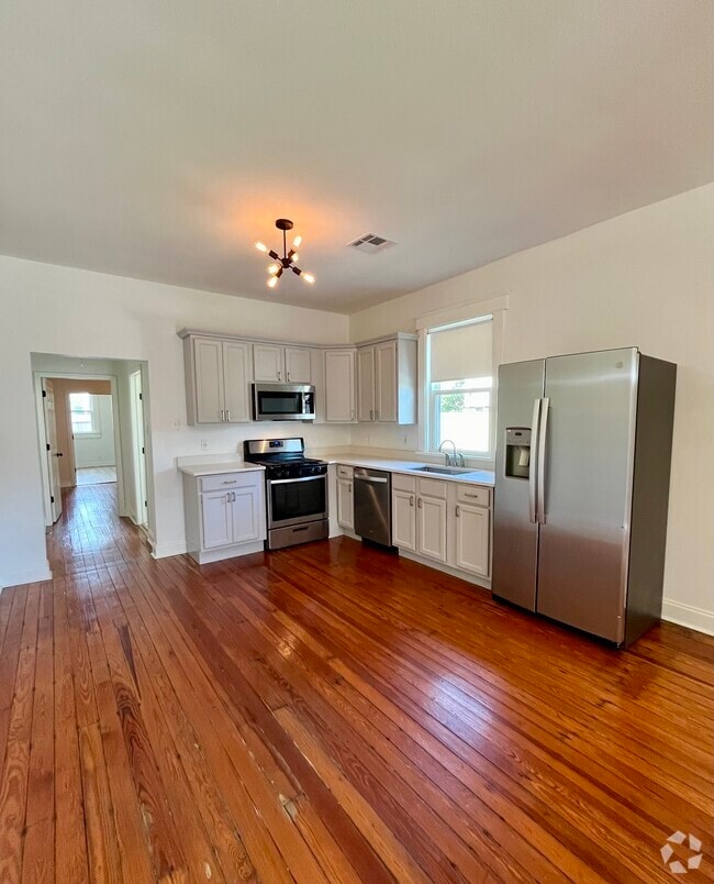 Building Photo - 5378 Hawthorne Pl Rental