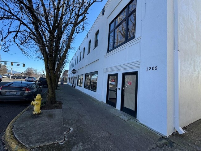 Photo - 1265 12th Ave