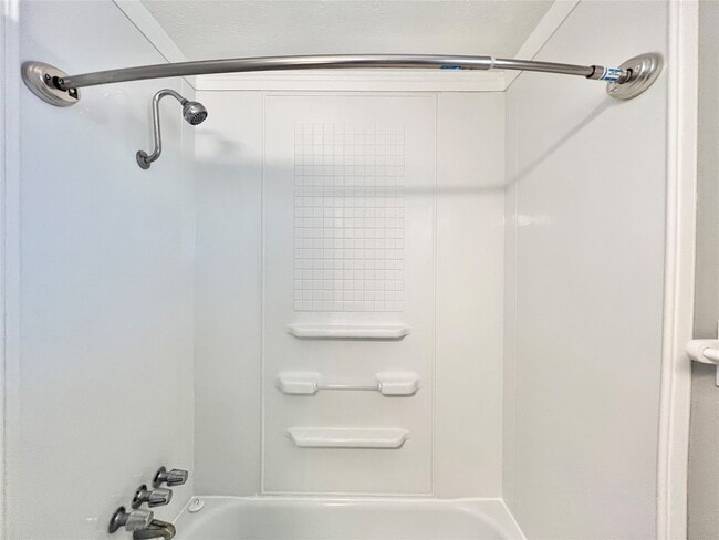 Photo - 303 Brigadoon Ln