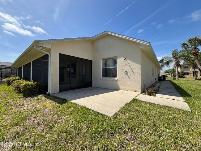 Photo - 20 Clarendon Ct N