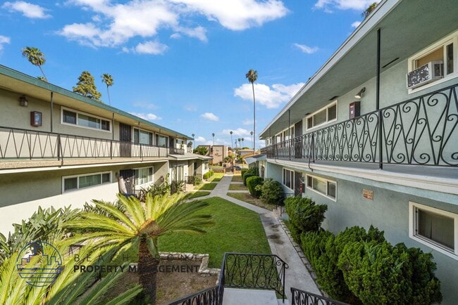 Photo - 636 E. 97th St.