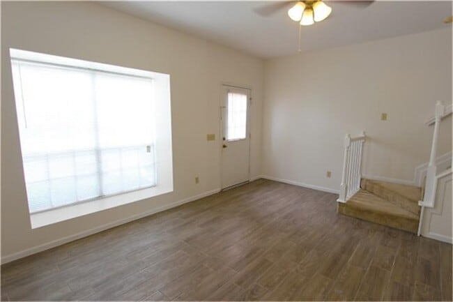 Building Photo - 2930 Grants Lake Blvd Unit 2305