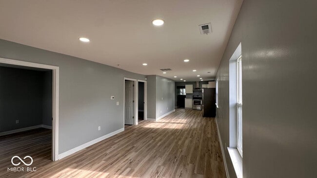 Photo - 1107 E Mulberry St