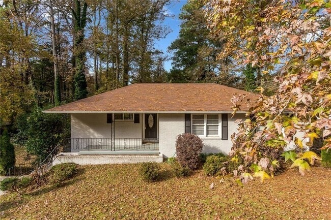 Building Photo - 2720 Stonecreek Rd