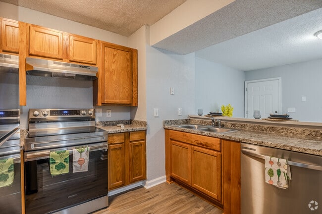 Interior Photo - Clarkston Station Rental
