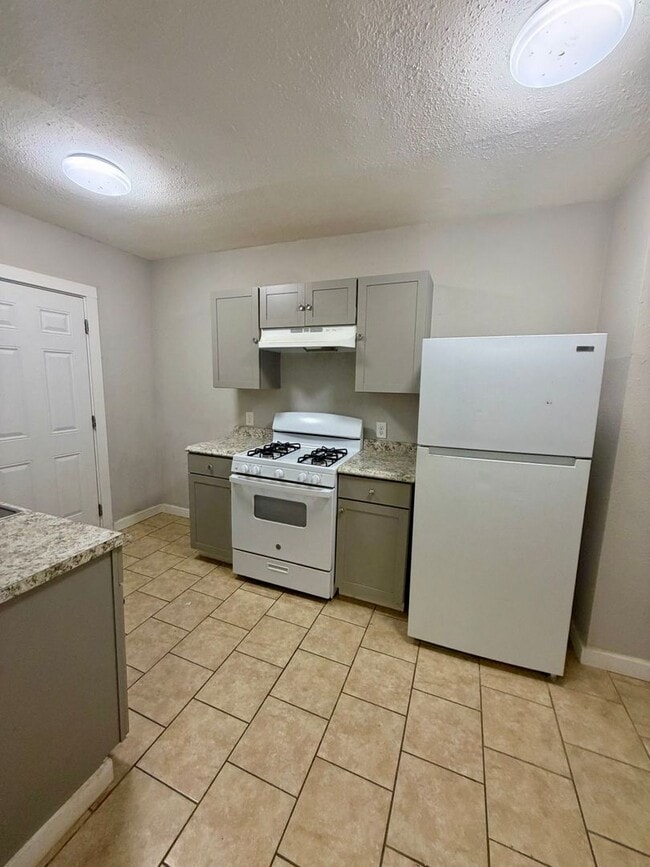 Photo - 3702/3708 Ogg Ave Unit 3708 Ogg Ave Brunswick