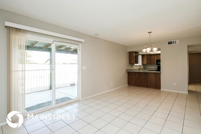 Photo - 650 W 22nd Ave