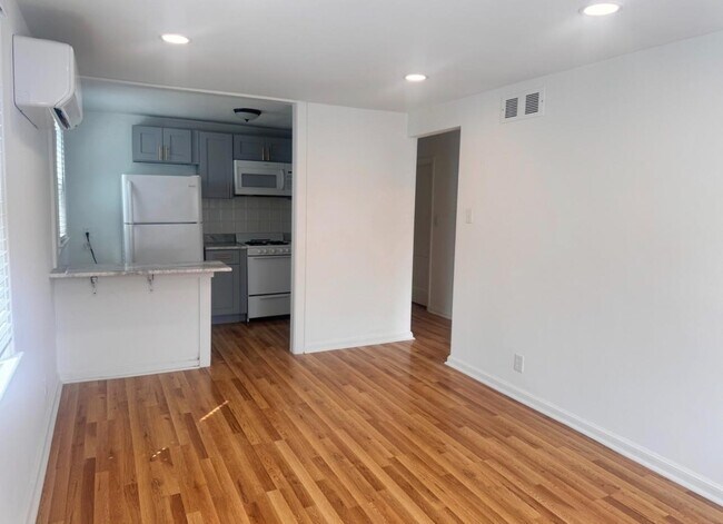 2301 Haverford Rd