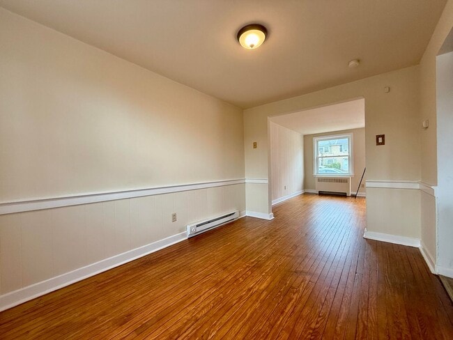Photo - 2BD/1BA Townhome